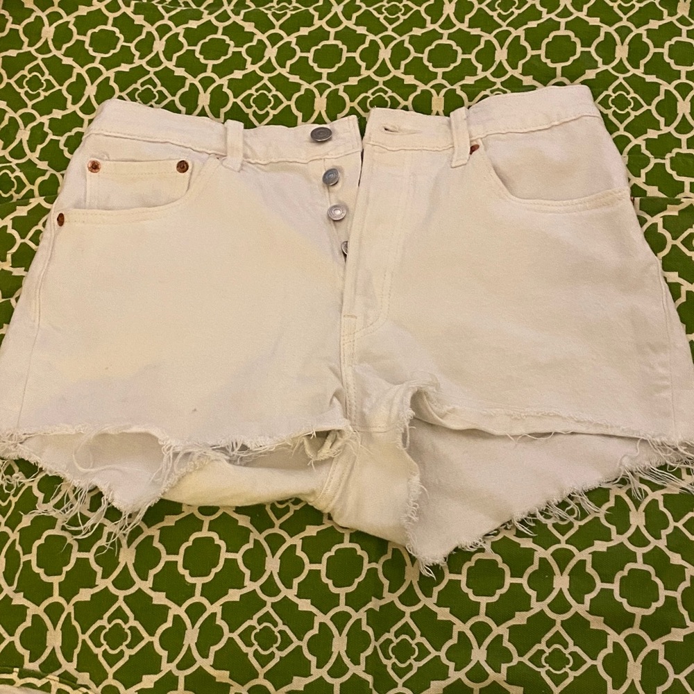 Levi’s Women's White Denim Shorts